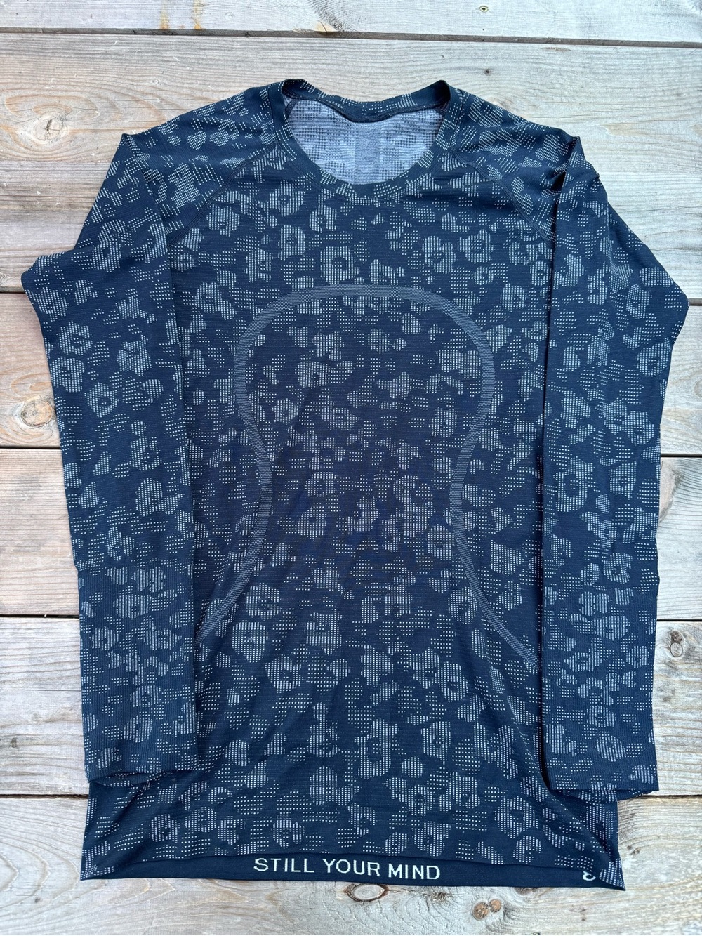 Lululemon Swiftly Tech Long-Sleeve